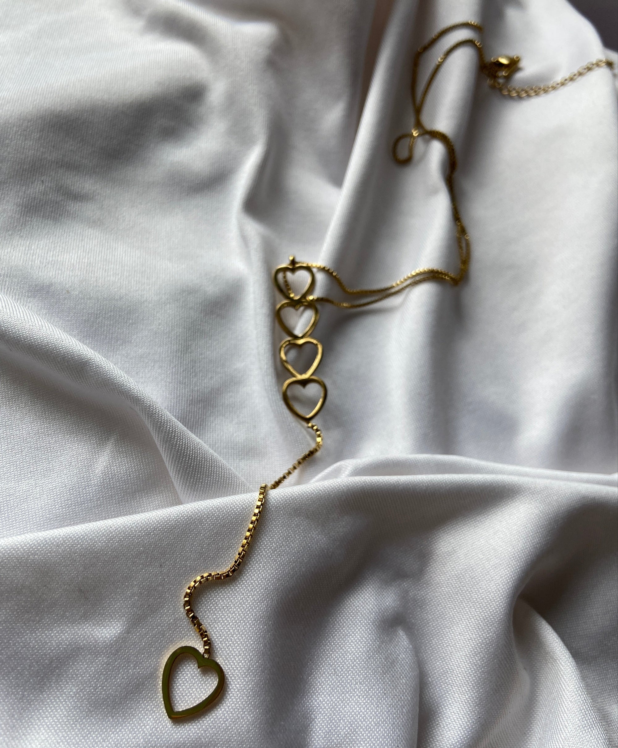 Hearts long chain anti tarnish necklace
