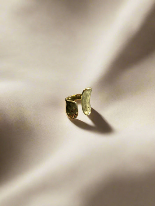 Textured brass ring