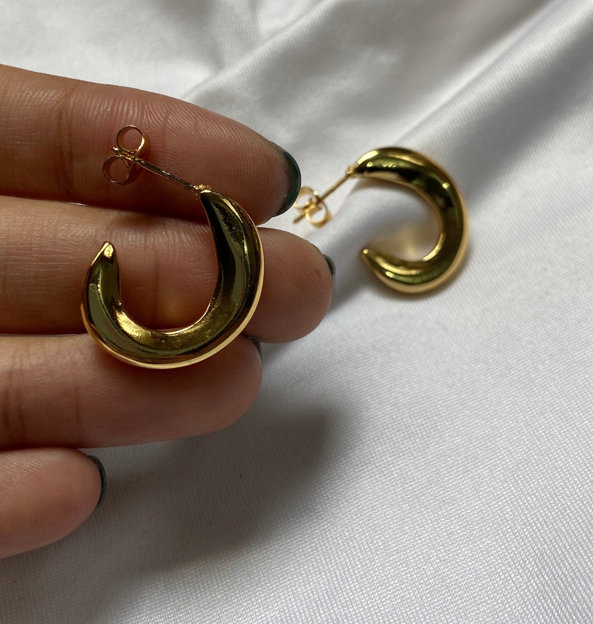 Gold crescent moon earrings chunky everyday wear anti tarnish