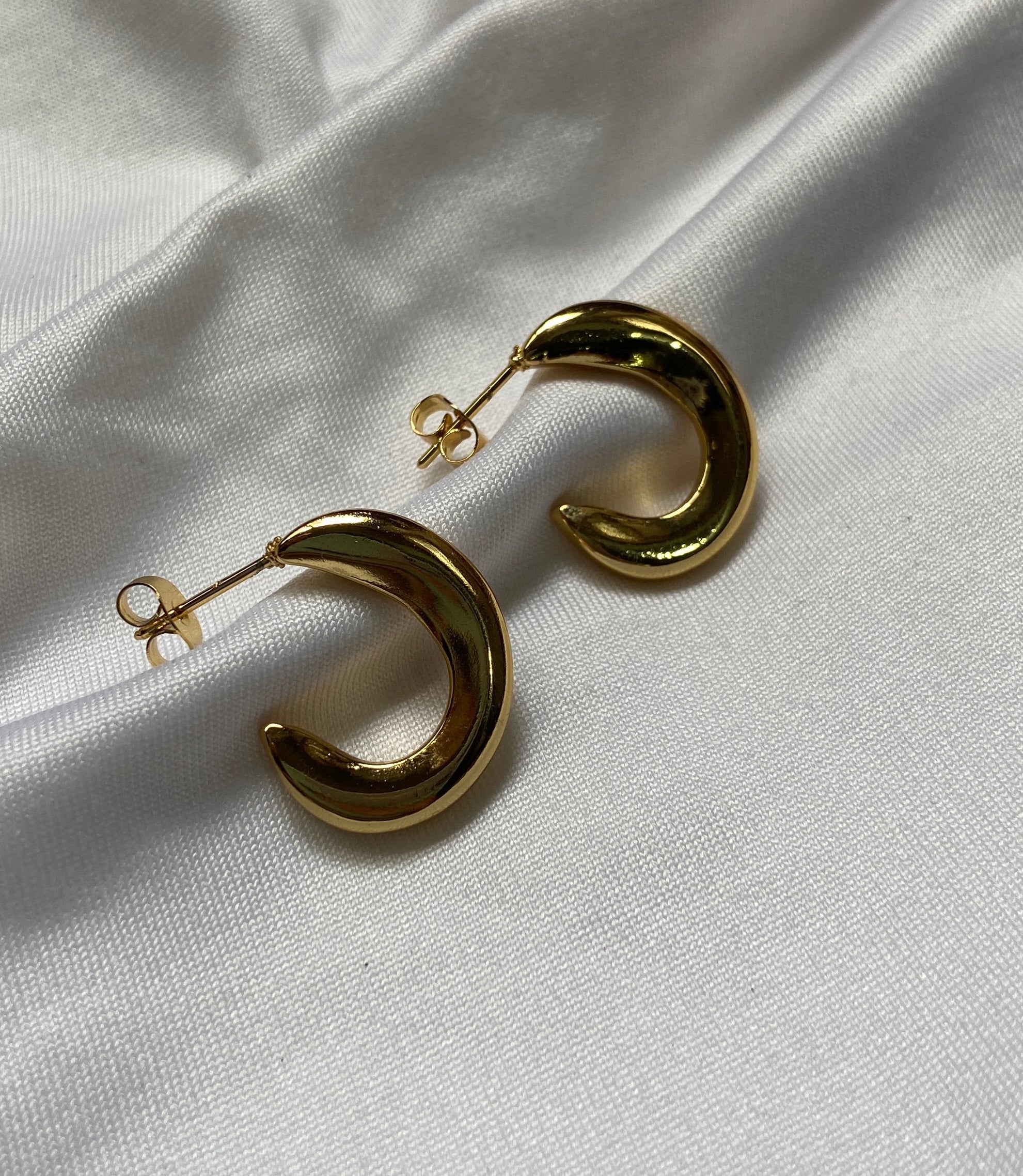 Gold crescent moon earrings chunky everyday wear anti tarnish