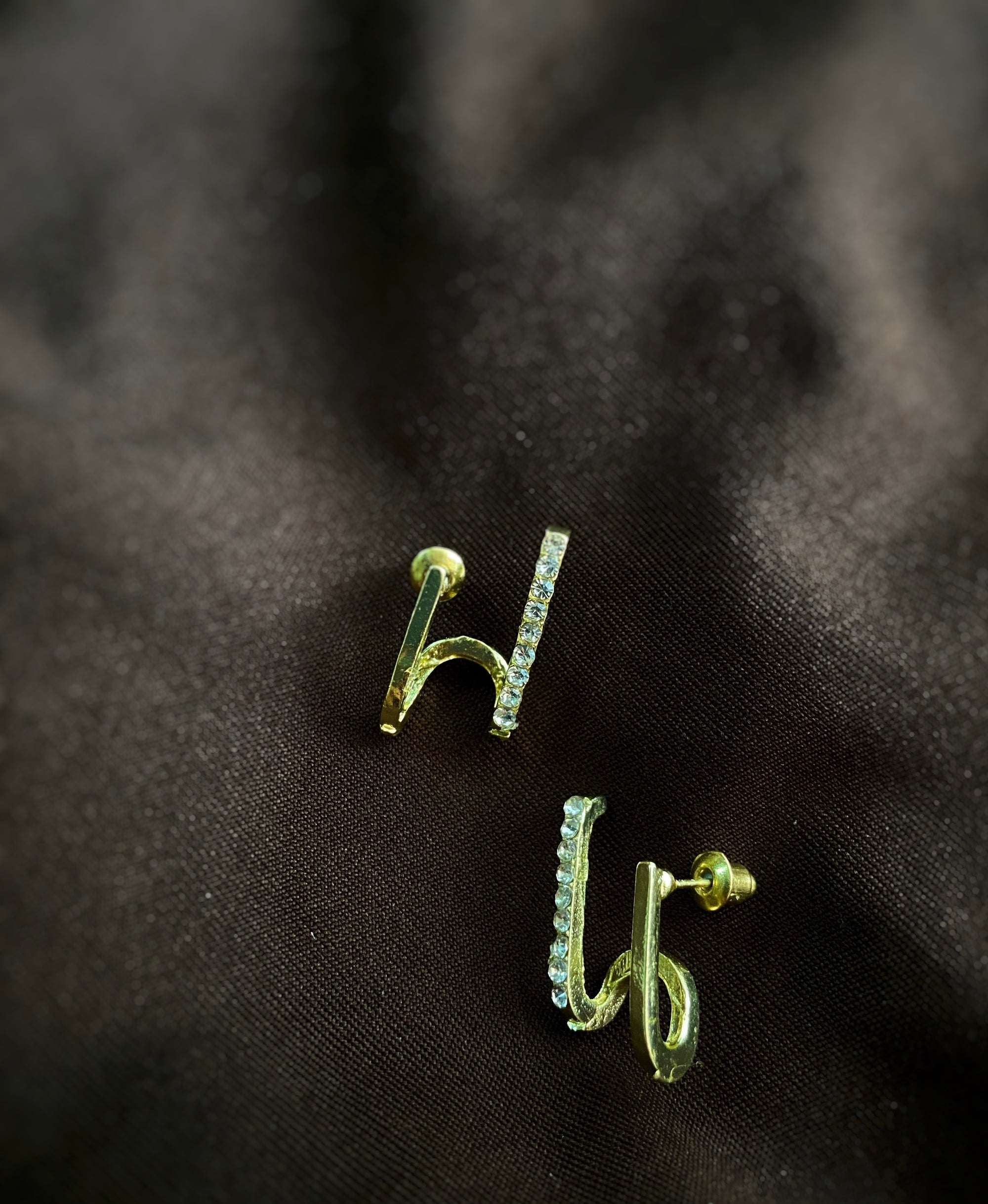 Diamond bar earrings