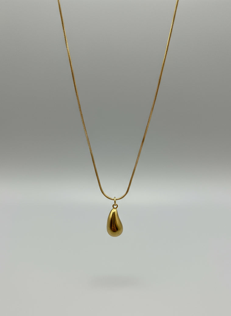 Teardrop anti tarnish everyday minimal necklace