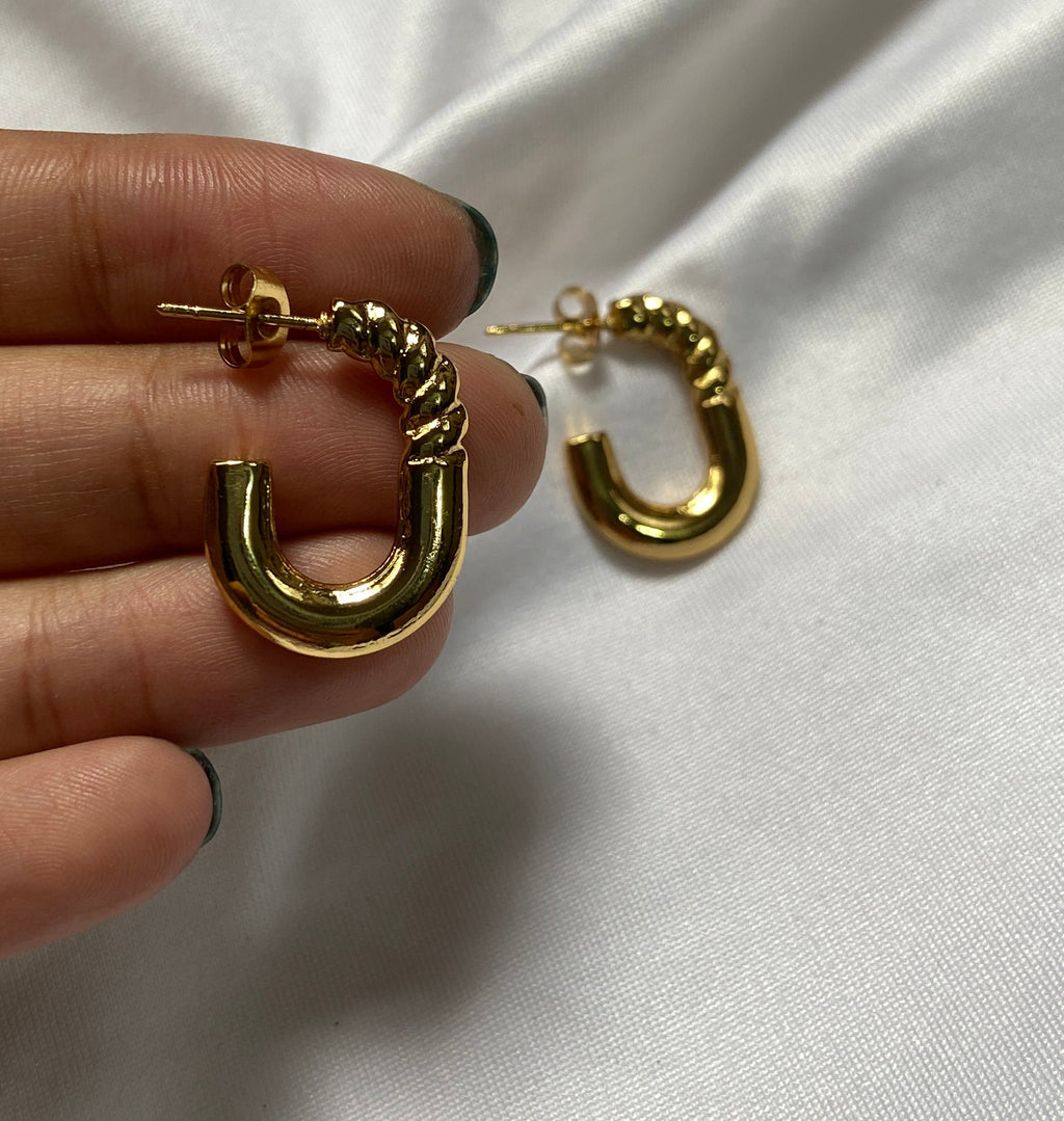 Gold chunky everyday earrings anti tarnish